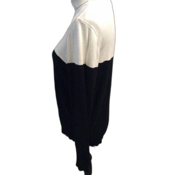New NWT Calvin Klein Turtleneck Color Block Black white Sweater XL - Picture 4 of 6